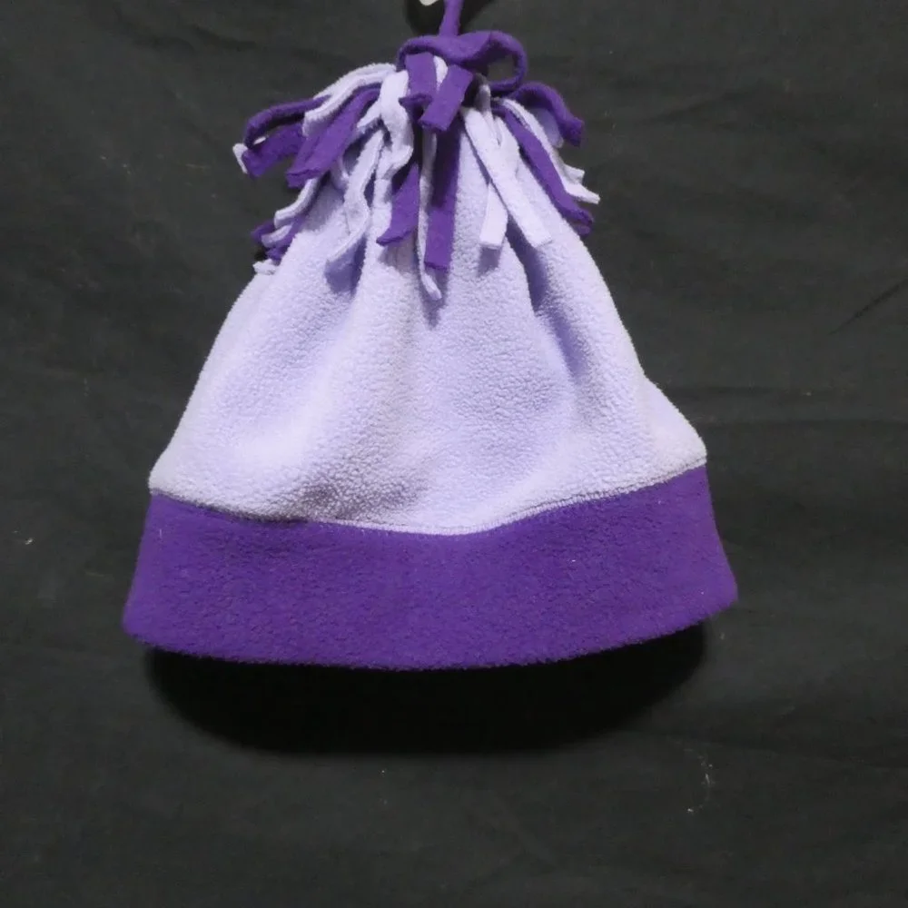 CHILDREN'S PLACE | 8-14 | Lilac and Purple Fleece Hat With Pom Pom - Picture 2 of 9